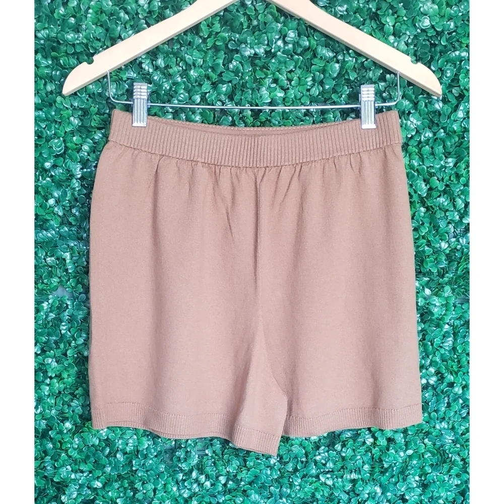 11 J.Crew High-waisted cotton-cashmere sweater short